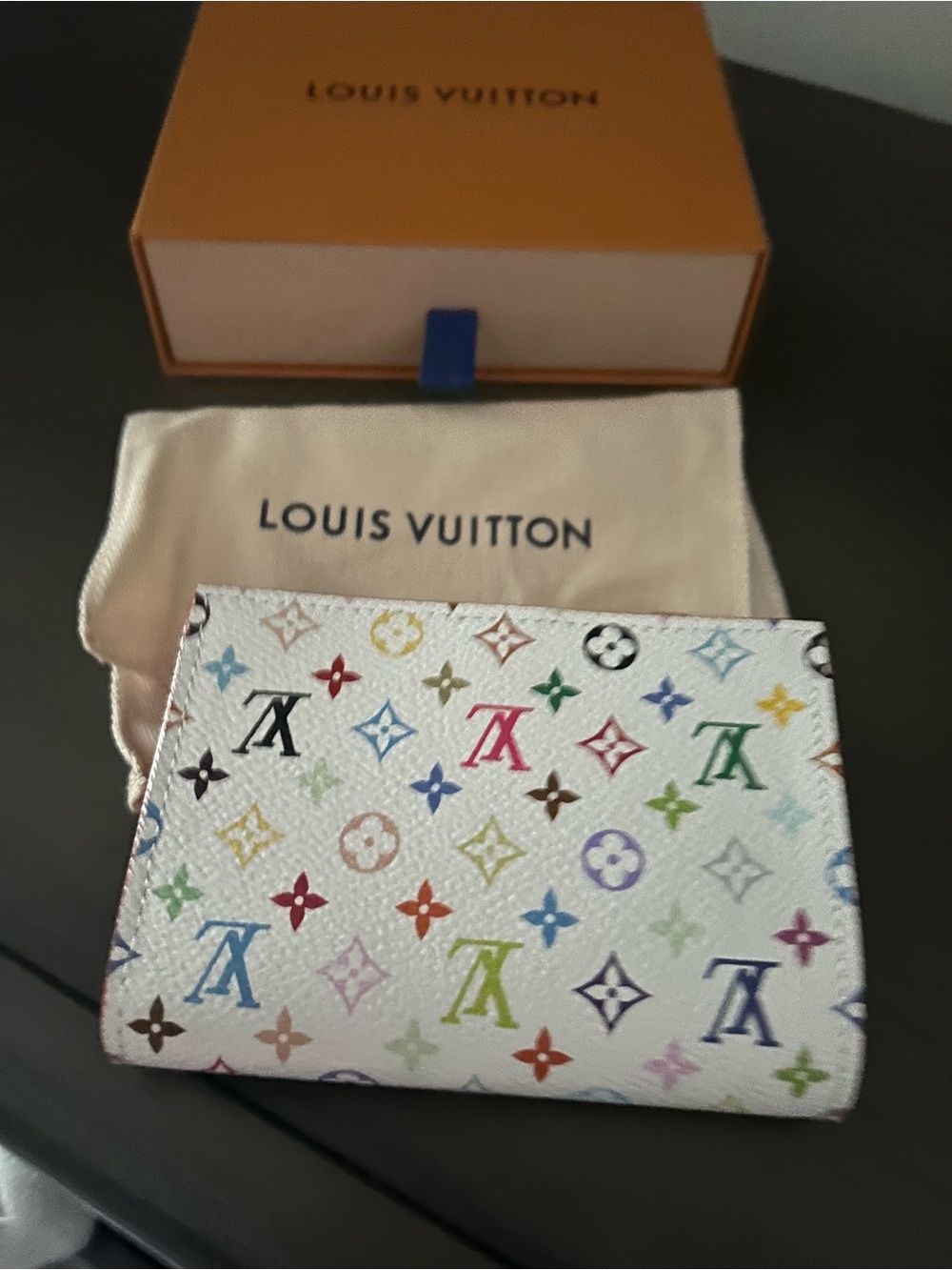 AUTHENTIC NWOT LOUIS VUITTON MURAKAMI LISA wallet. - Picture 8 of 16
